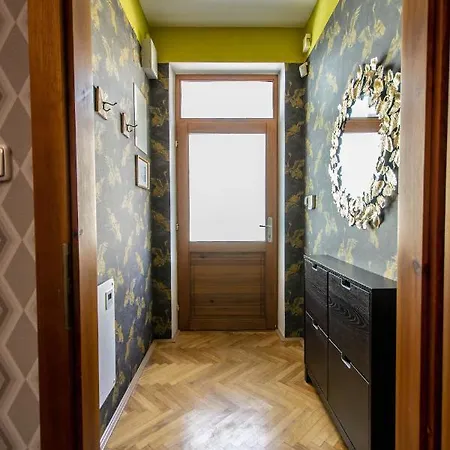 National Museum 3Bdr Golden Stork Spot Apartment Prague Exterior photo