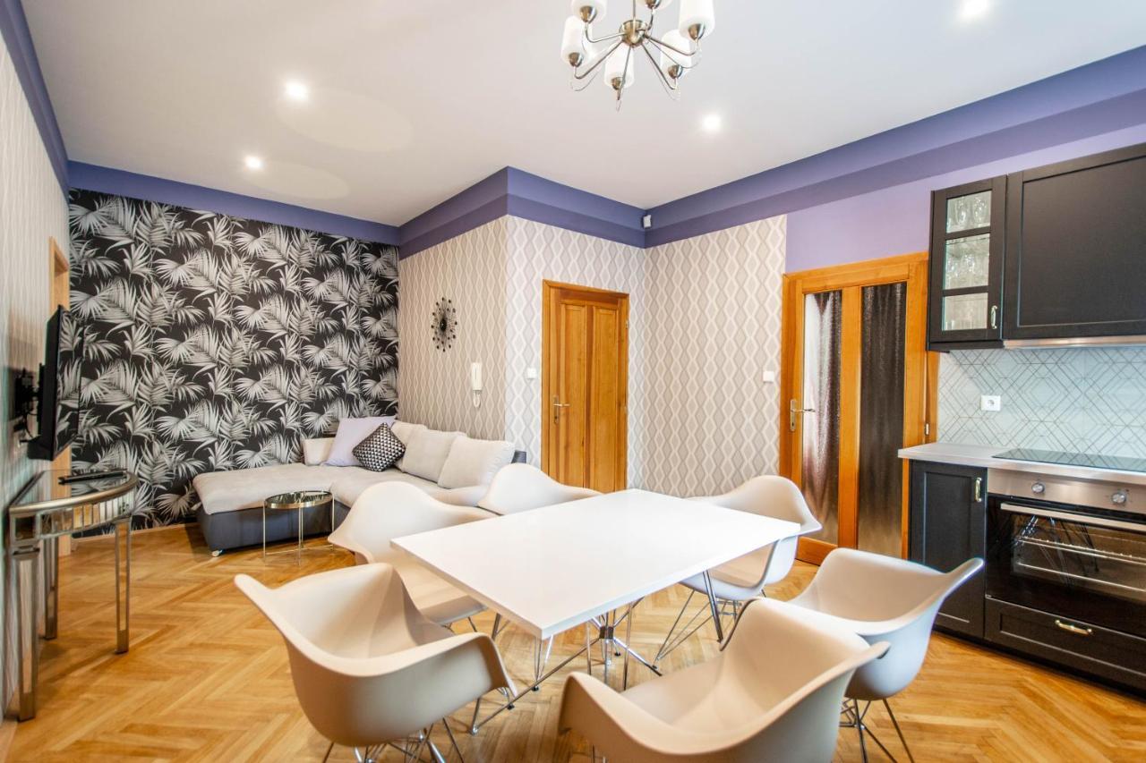 Appartement National Museum 3bdr Golden Stork Spot Praag
